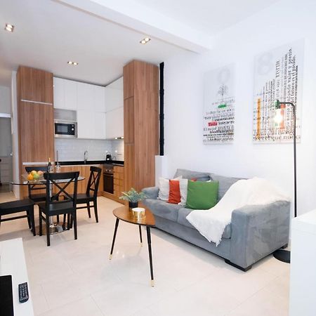 For You Rentals Apartamento Temporal Con Encanto En Malasana Min24 Madri Exterior foto