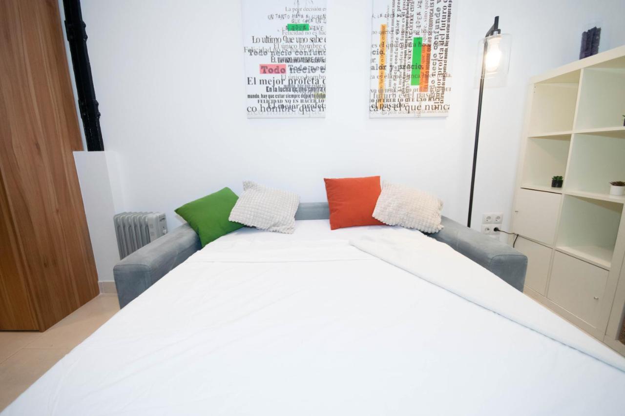 For You Rentals Apartamento Temporal Con Encanto En Malasana Min24 Madri Exterior foto