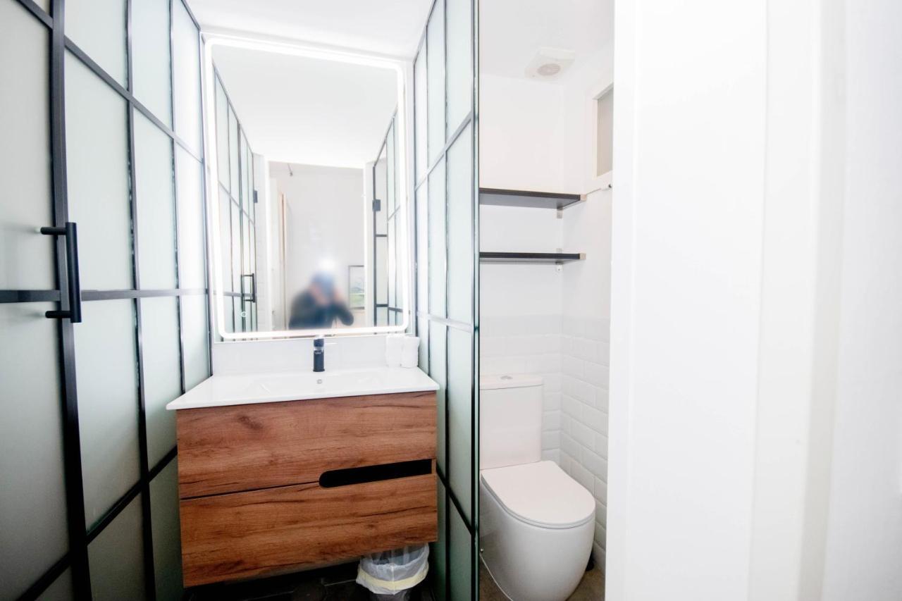 For You Rentals Apartamento Temporal Con Encanto En Malasana Min24 Madri Exterior foto