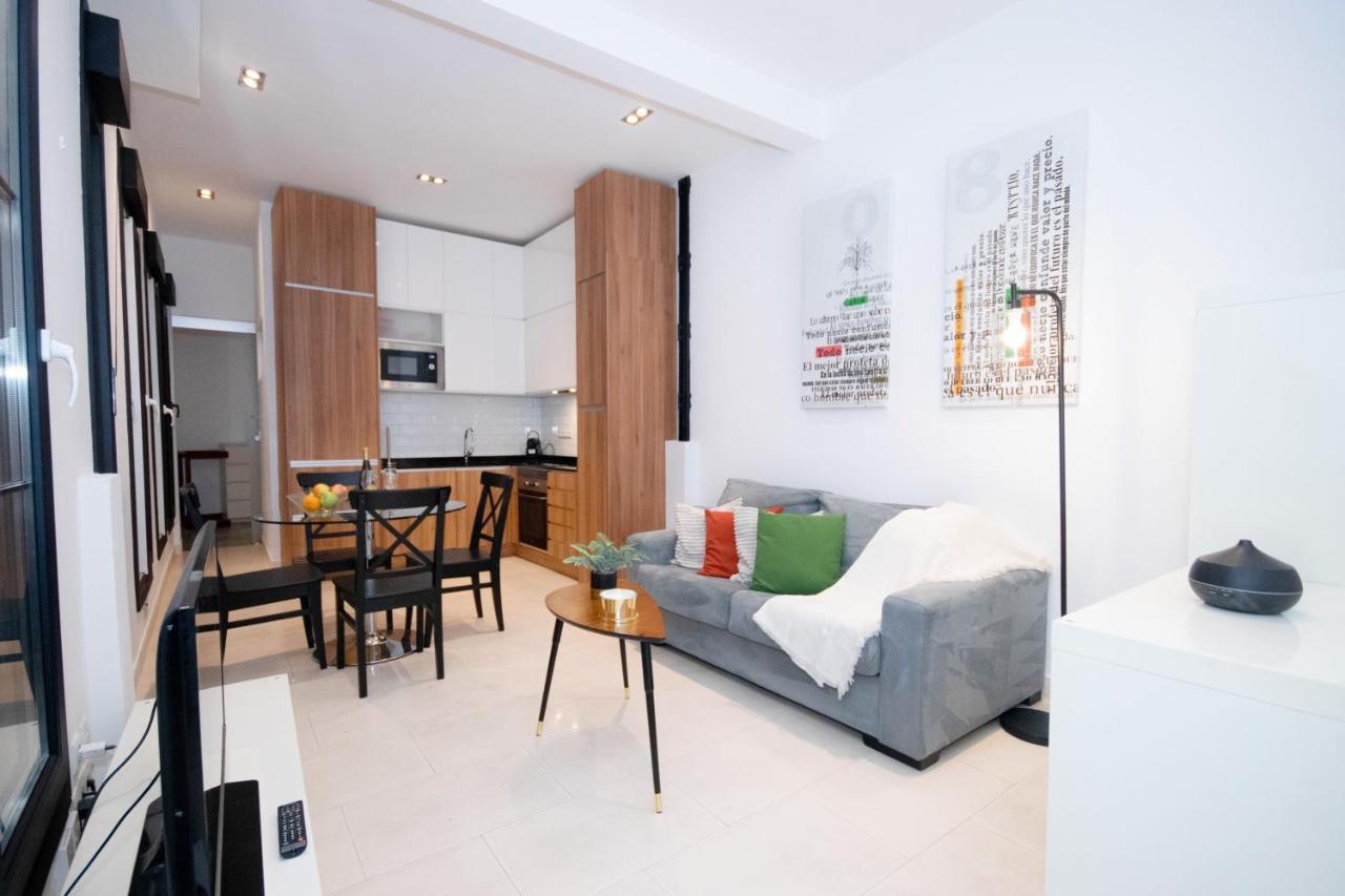 For You Rentals Apartamento Temporal Con Encanto En Malasana Min24 Madri Exterior foto