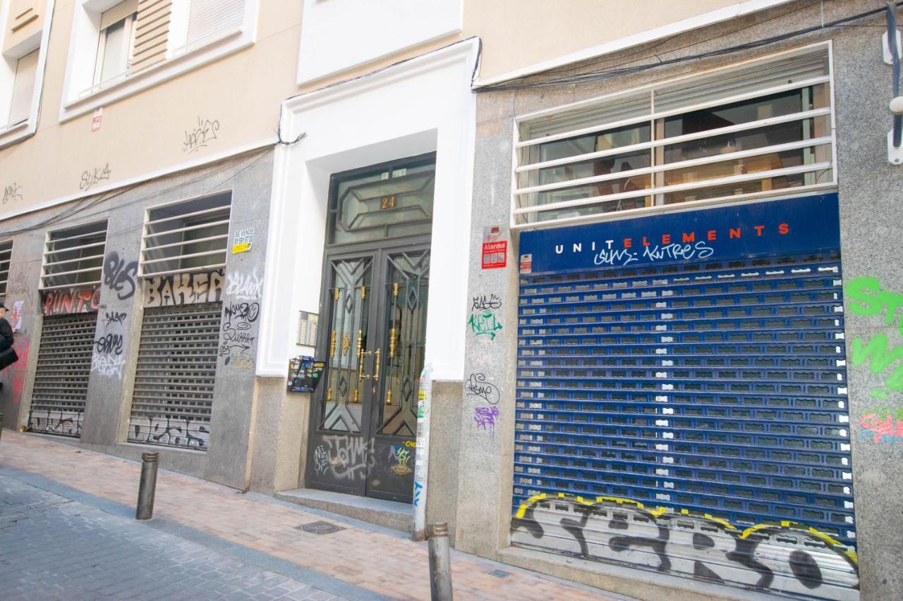 For You Rentals Apartamento Temporal Con Encanto En Malasana Min24 Madri Exterior foto
